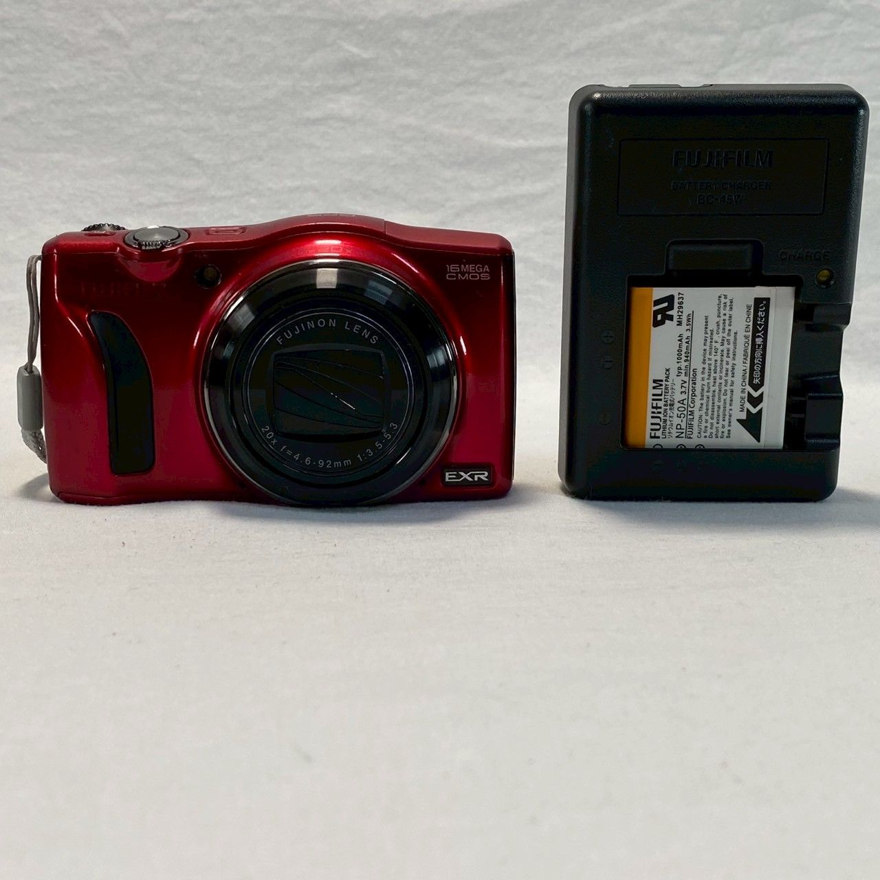 FujiiFilm デジカメ Finepix F770EXR ＆ 充電器 FinePix f70exr 充電器