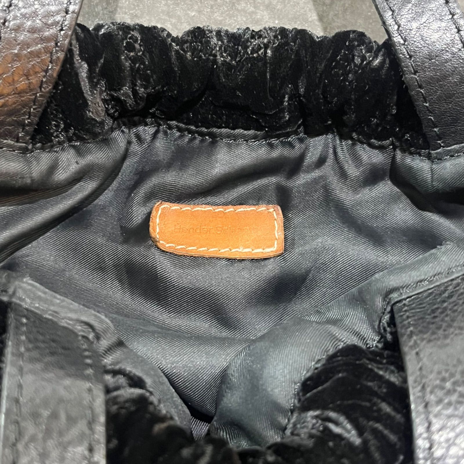 Hender Scheme velvet quilt pouchsack - Black ベルベット 巾着 