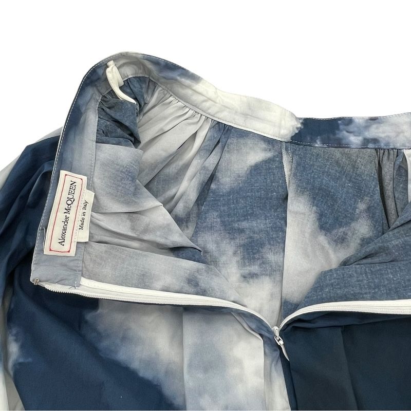 国内送/送関込【Alexander McQueen】コットン ミディスカート アレキサンダーマックイーン Alexander McQUEEN 総柄ミディ