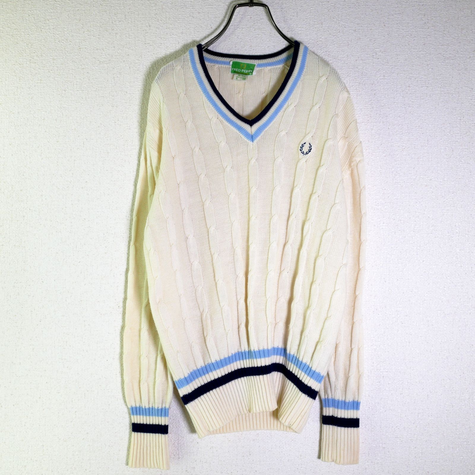 FRED PERRY 80s 緑タグ OFF-WHITEカラー WOOL チルデン Vネック