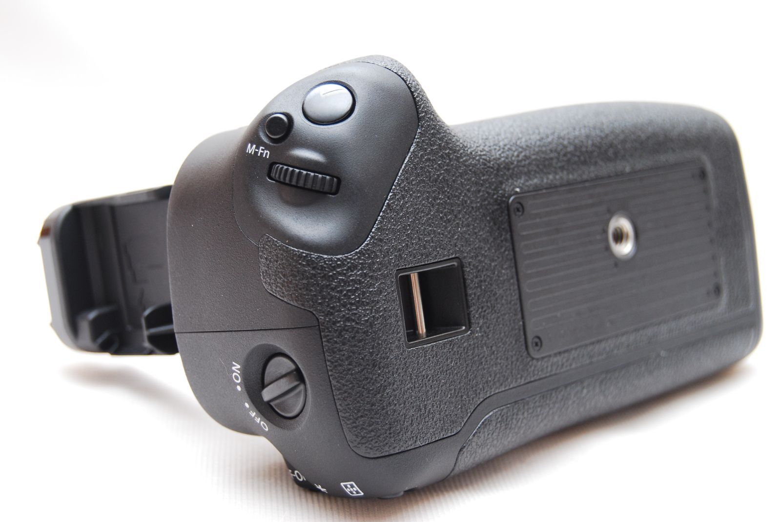 最大80％割引! 上 Canon バッテリーグリップ BG-E16