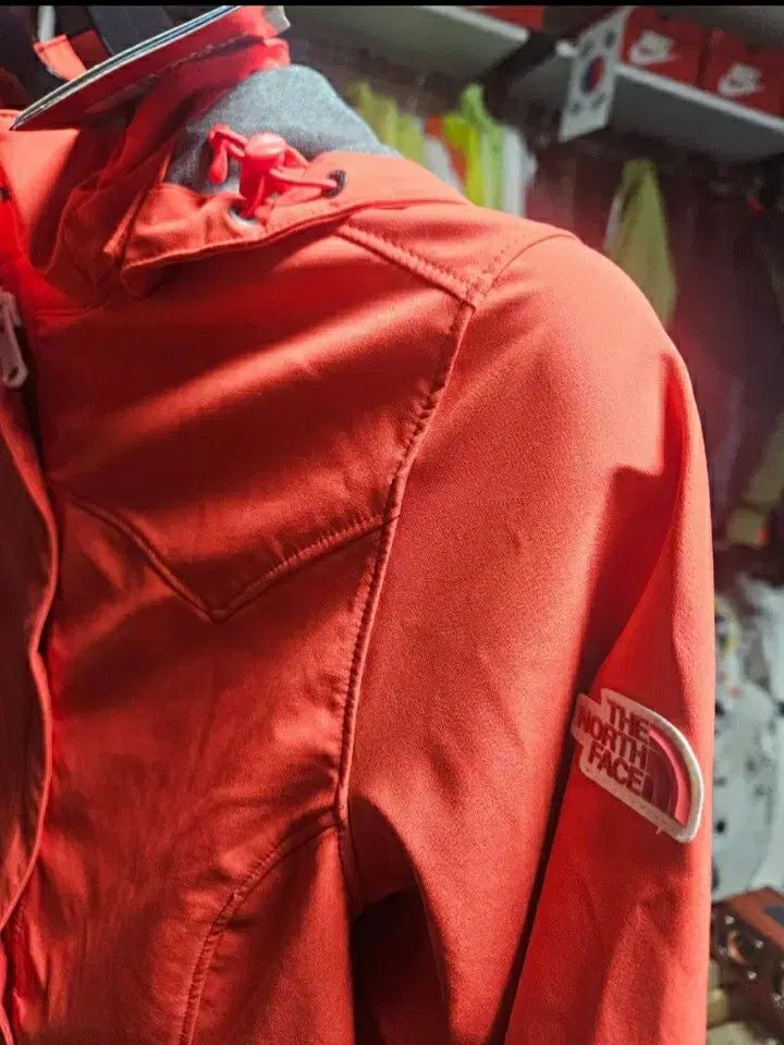 NORTH FACE