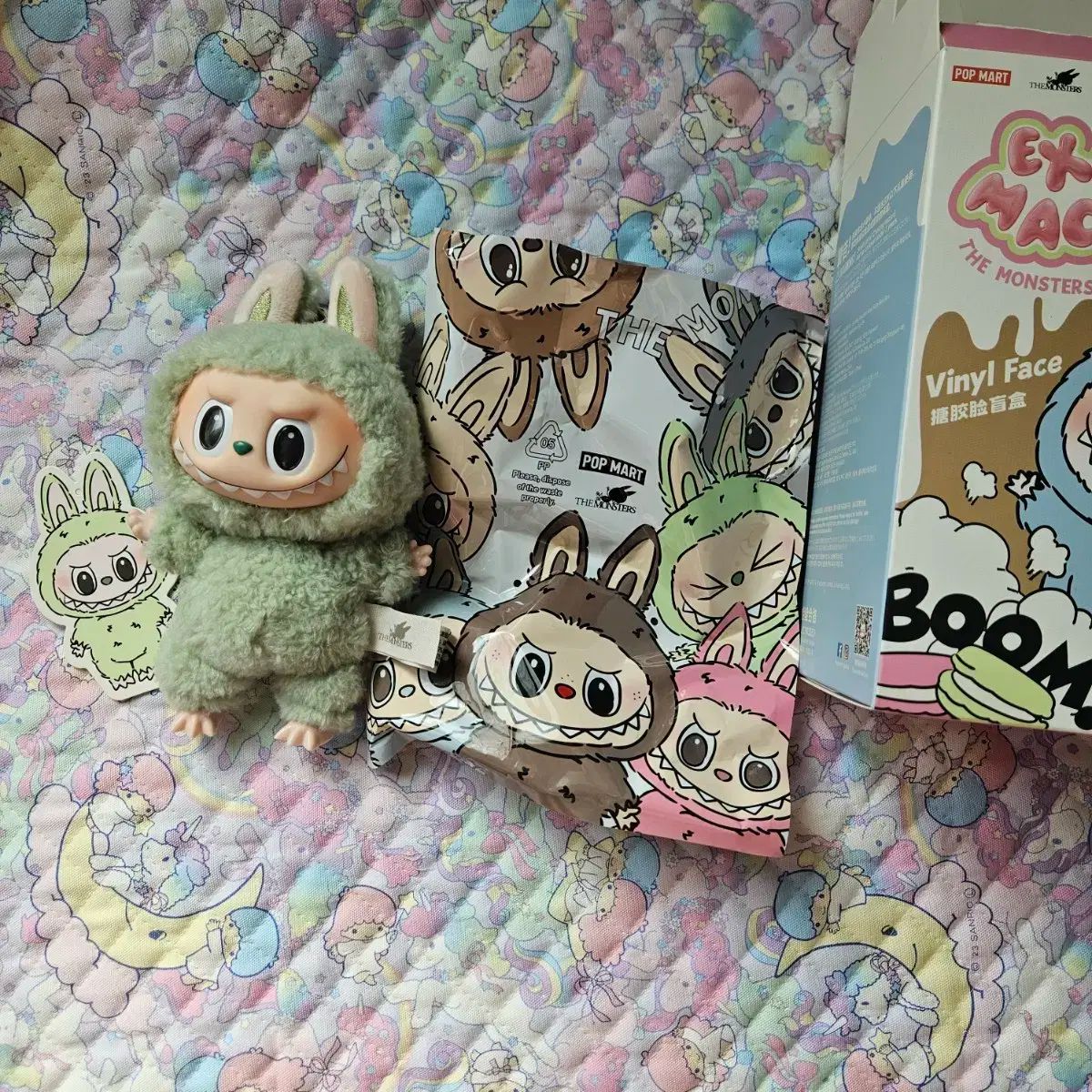 正規品 ポップマート ラブブ マカロン グリーングレープ ② ポップマート ラブブ マカロン グリーングレープ - メルカリ