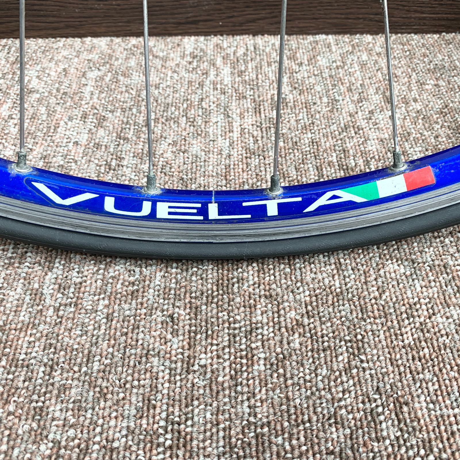 VUELTA AIRLINE 2 ホイール Rooi Alloy 6063-T6 DIN ETRTO 622×13 ハブ 
