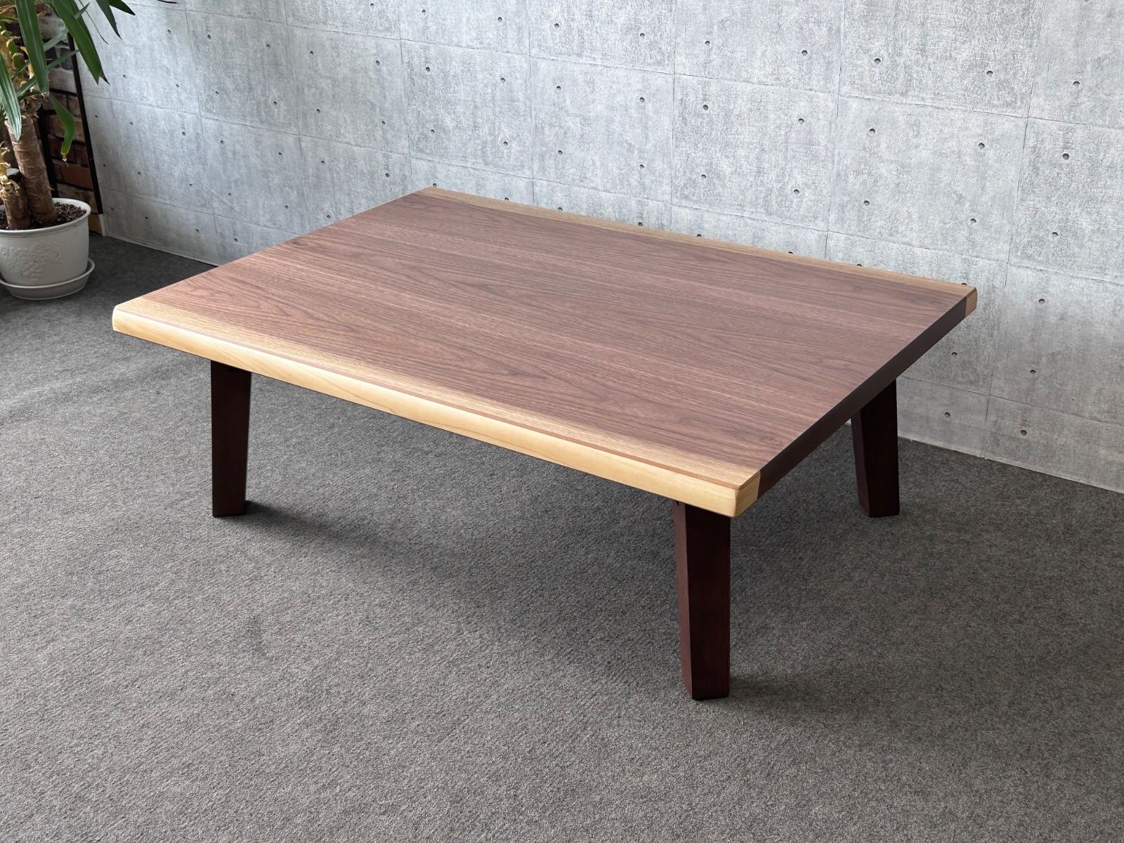アウトレット 折りたたみテーブル 105×75 軽いテーブル