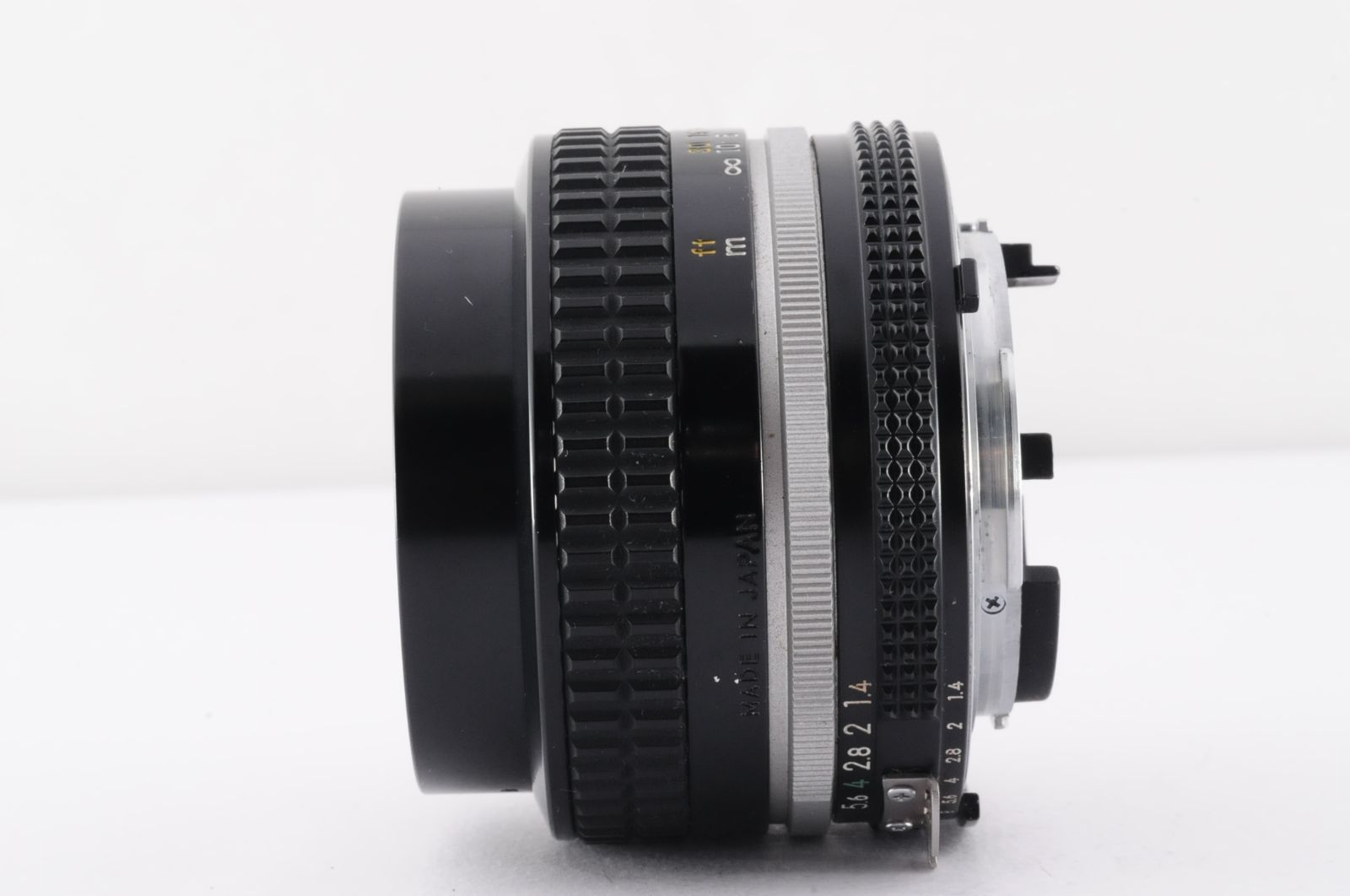 ニコン Nikon