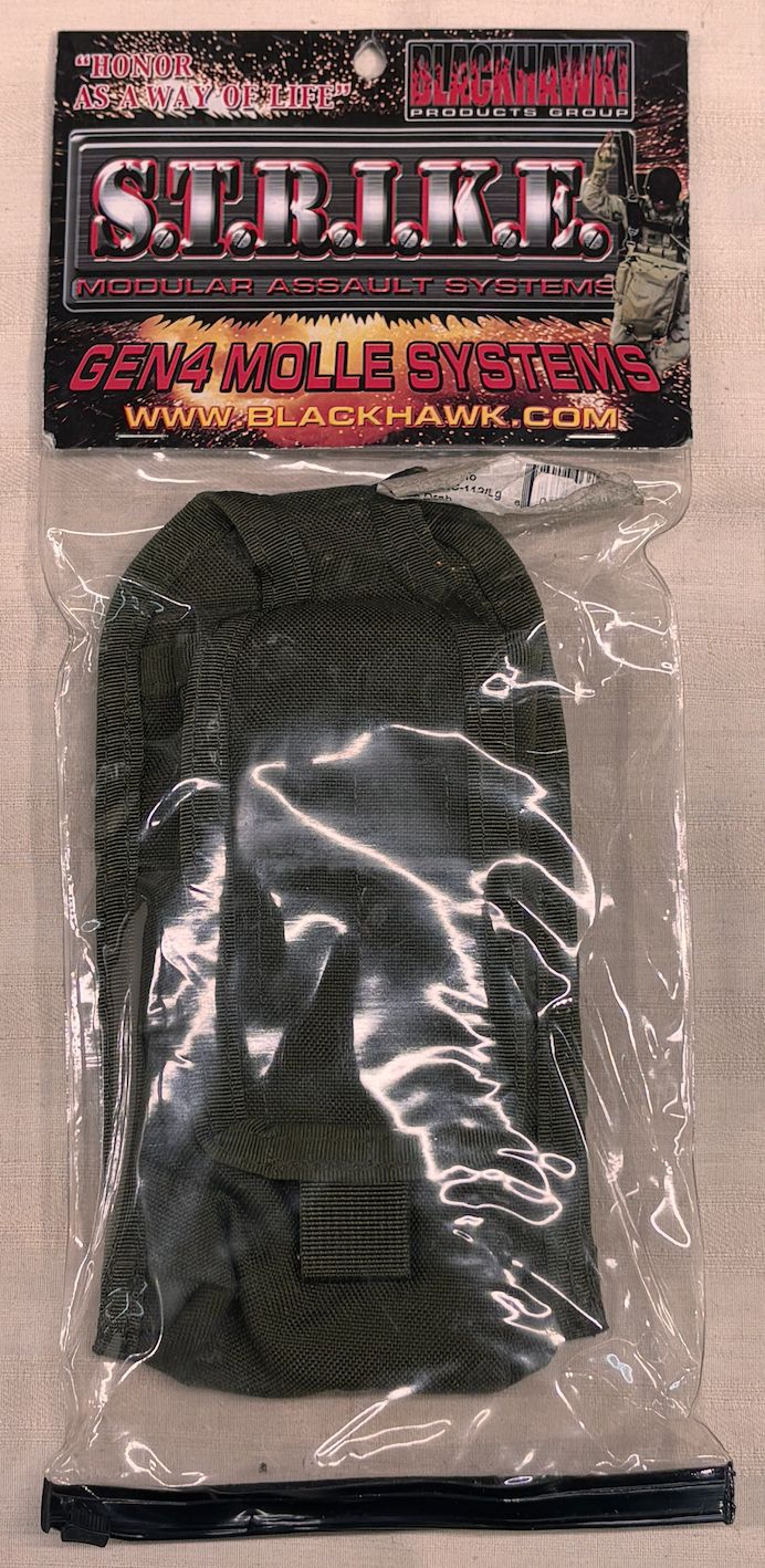 「BLACKHAWK!(ブラックホーク)」社のラジオポーチ「S.T.R.I.K.E. SMALL RADIO/GPS POUCH - MOLLE 」 人気・おすすめ｜省スペース設計・旅行向けにおすすめ お得商品 プライバシー配送 国内発送・安心販売体制