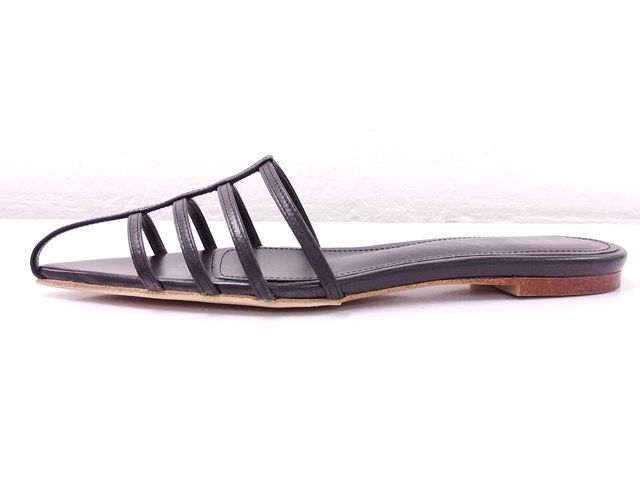 HEWN ヒューン Pointed strap mules フラットサンダル38 HEWN ヒューン Pointed strap mules フラットサンダル38