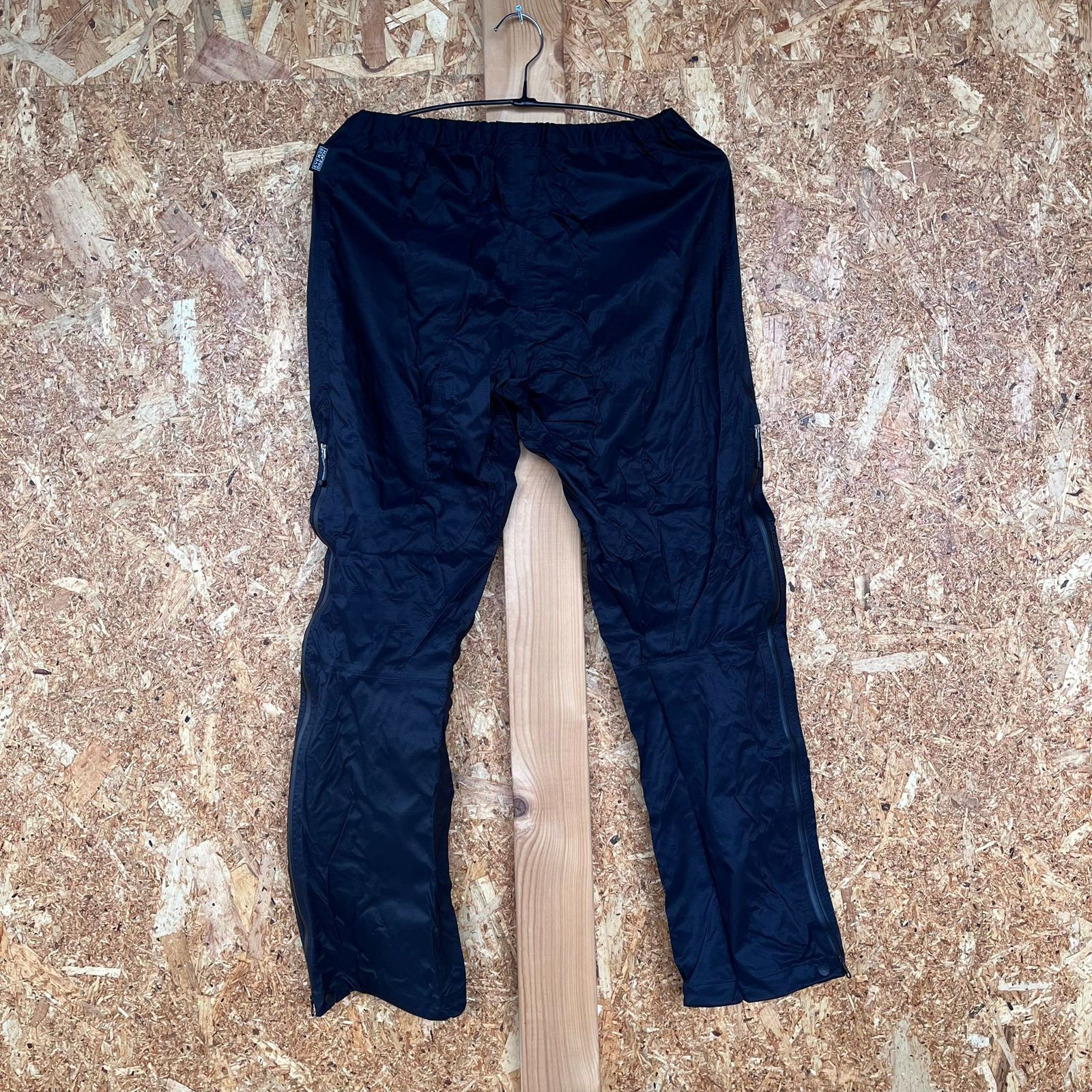 finetrack エバーブレスフォトンパンツ 男性用 Mサイズ