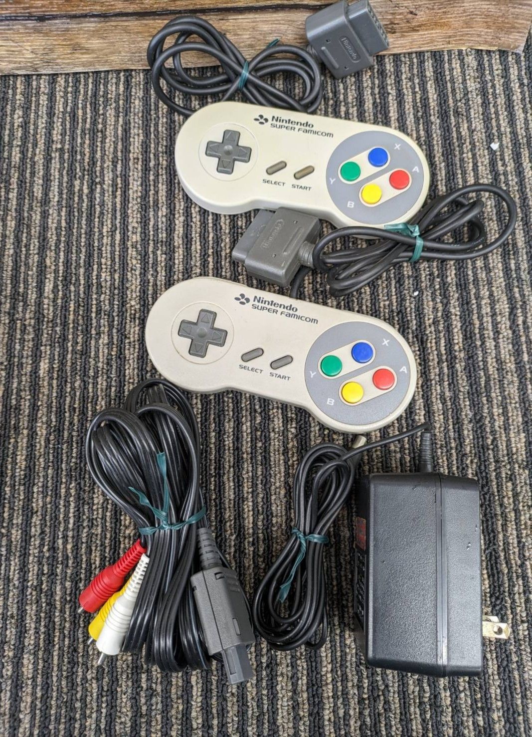 スーパーファミコン 本体・ソフトセット+スーパーゲームボーイ・ソフト