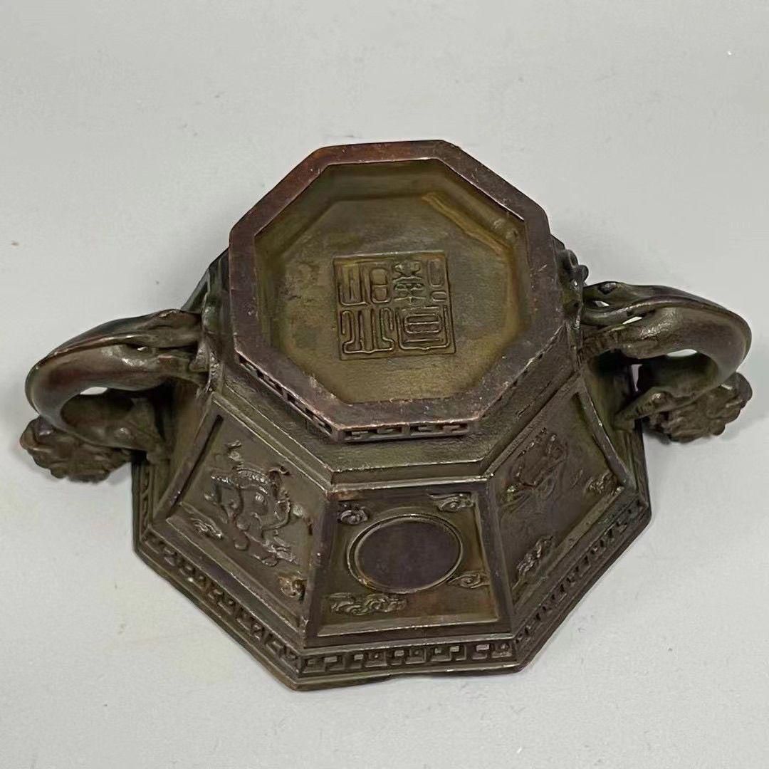 与鹿同春 薫香炉 灰皿 墨盒 置物 香道具 装飾品 工芸品 銅器 銅器 浮彫四大神獣香炉 茶道具 香道具 室内薫香炉 装飾品 工芸品