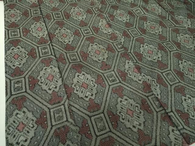 平和屋着物○本場大島紬 割り込み絣 蜀江花文 正絹 逸品 未使用  