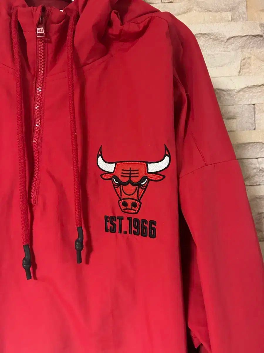 Chicago Bulls シカゴ ブルズ NBA バスケットボール フード ウィンドブレーカー ジャケット