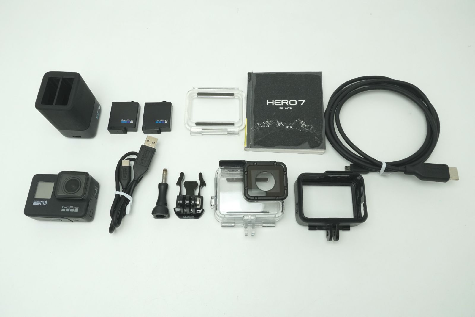 お気に入り GoPro HERO7 Black バッテリー2個付き その他付属品多数