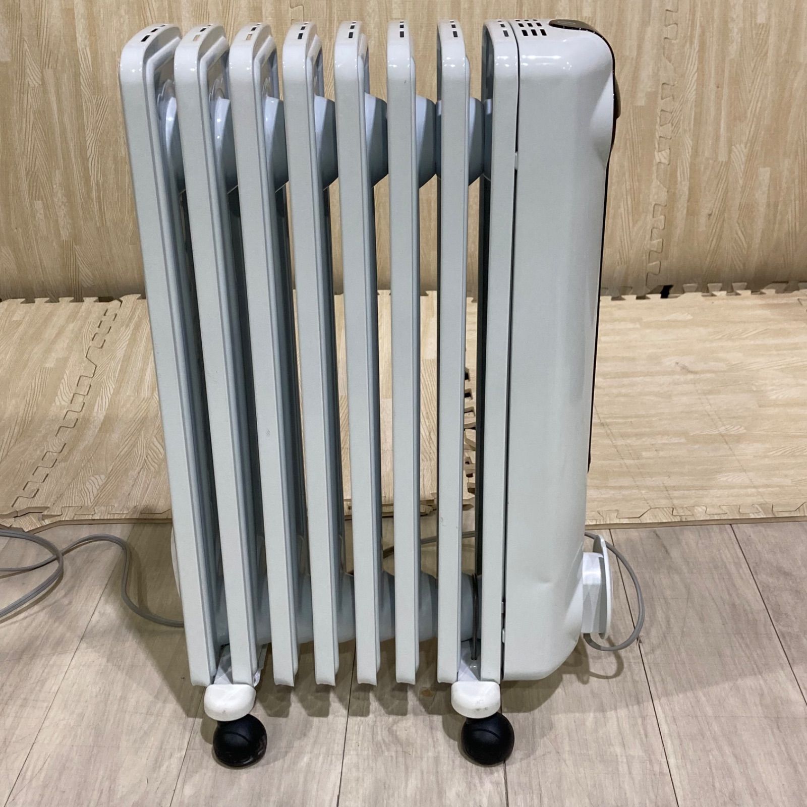 DeLonghi オイルヒーター JRE0812 （お取り寄せ】DeLonghi