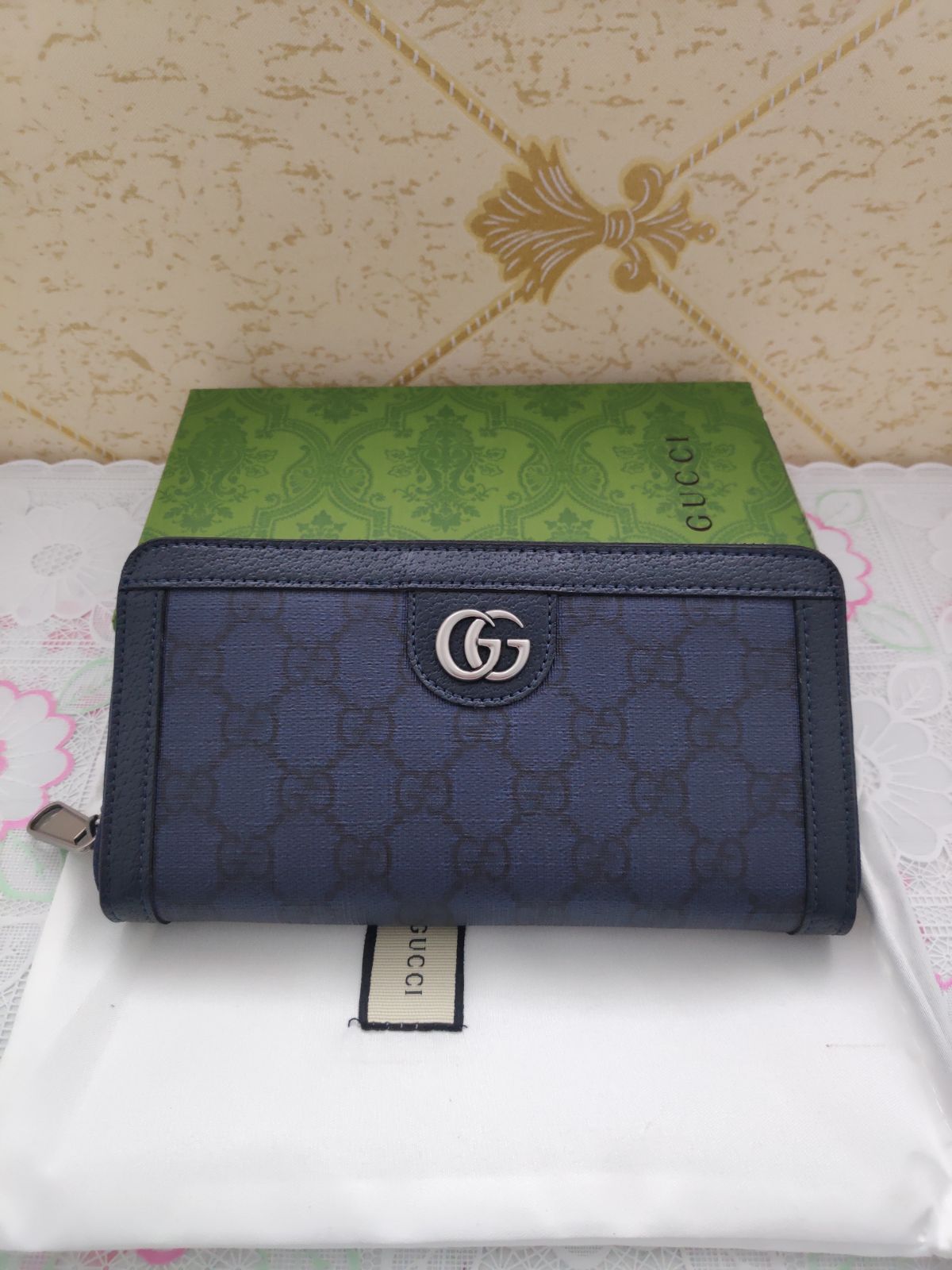 大人気美品！グッチ/GUCCIオフィディア GG 長財布 ジップアラウンドウォレットネイビー メンズ☆ 財布 新品未使用