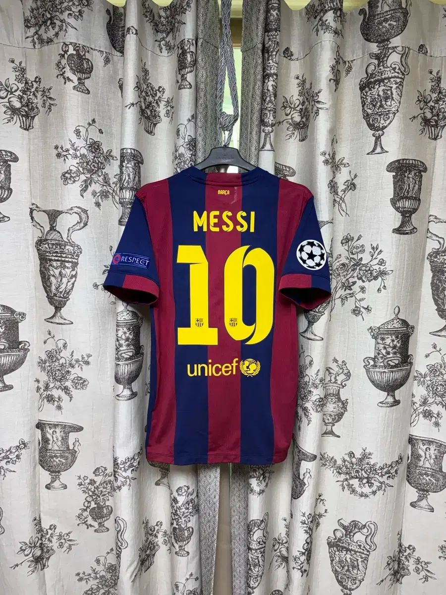新品未使用 14-15 バルセロナ Messi メッシ 10 シャツ 楽天市場】FCバルセロナ 14/15 3rd（黄色） #10 MESSI リオネル