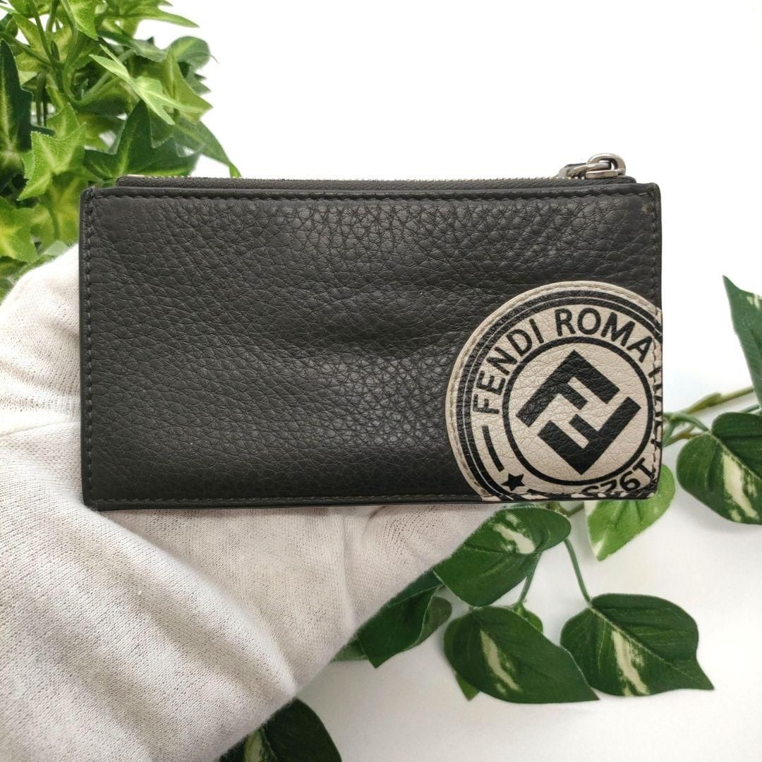 フェンディ フラグメントケース コインカードホルダー ダークグレー サークルロゴ
