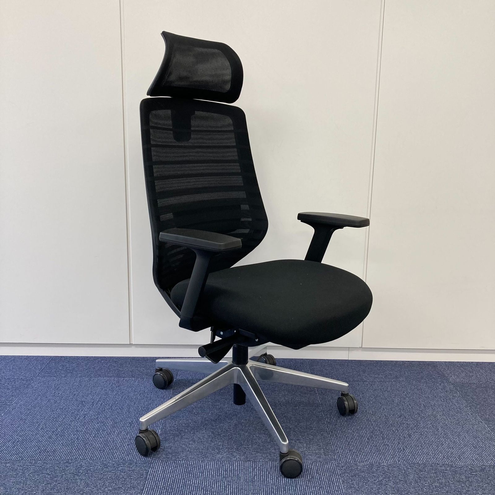 Knoll - Knoll ベンチ ノル Horsepower ホースパワー 3連ベンチ 電源付き オフィス用家具 デザイナーズ家具 モダンデザイン 希少 関東限定配送◆ 美品 イトーキ 楽天市場】Knoll ベンチ ノル Horsepower ホースパワー 3連
