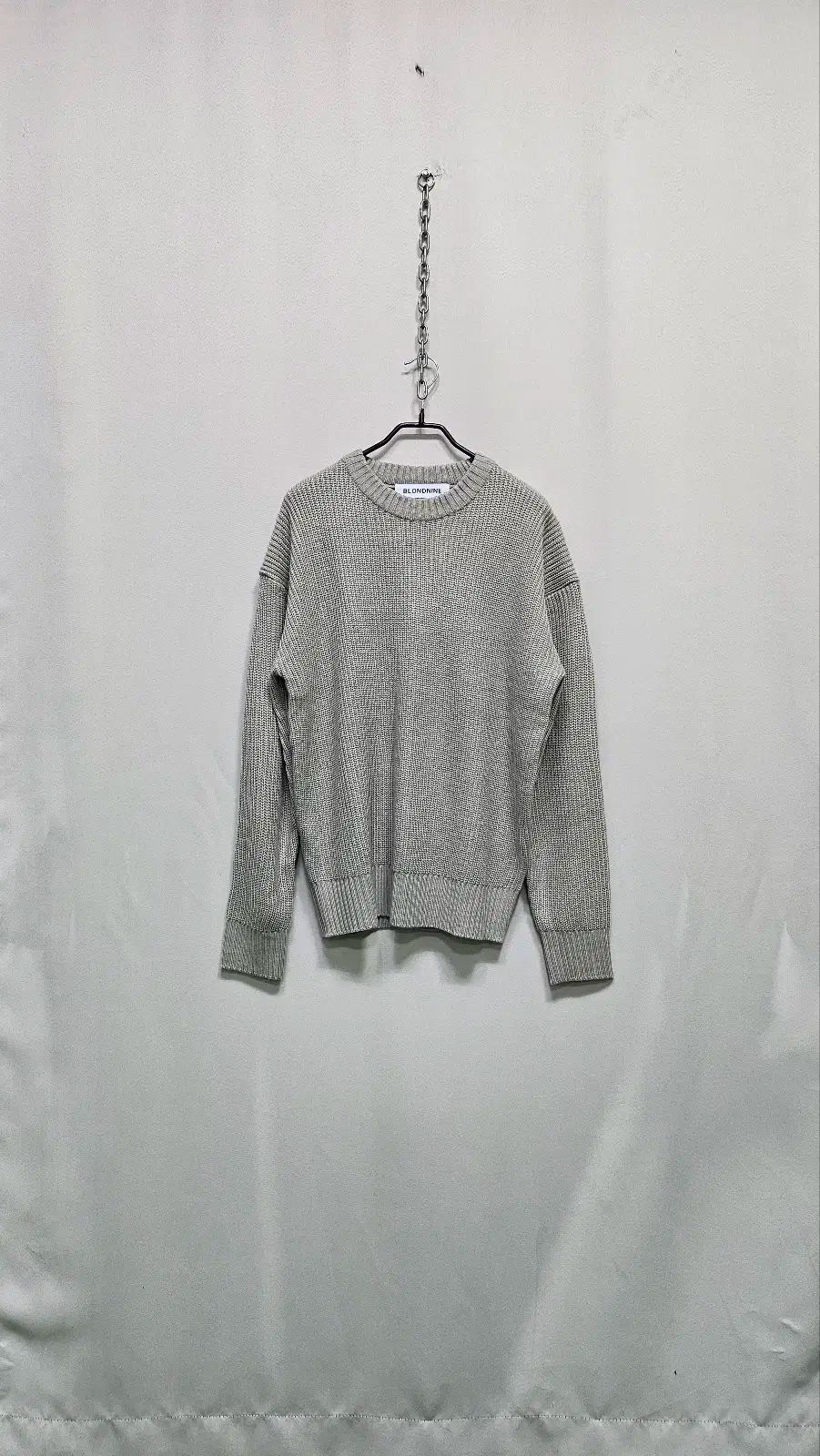 ブロンド (9) ニットTシャツ