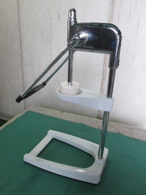 中部コーポレーション ソフトクリーム 手動式抽出機 LOTTE SS-2(0329CI