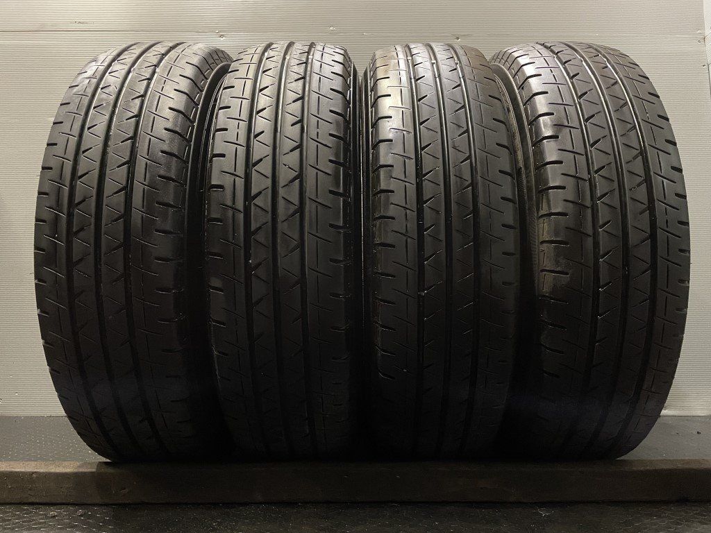 YOKOHAMA BluEarth-Van RY55 195/80R15 107/105N LT 15インチ 夏タイヤ 4本 2021年製 ハイエース  キャラバン等 (TG830) タイヤヴィレッジ メルカリ