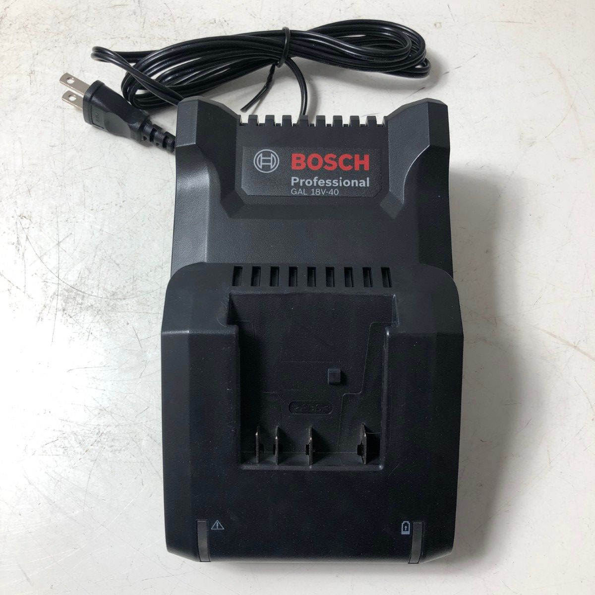 18V