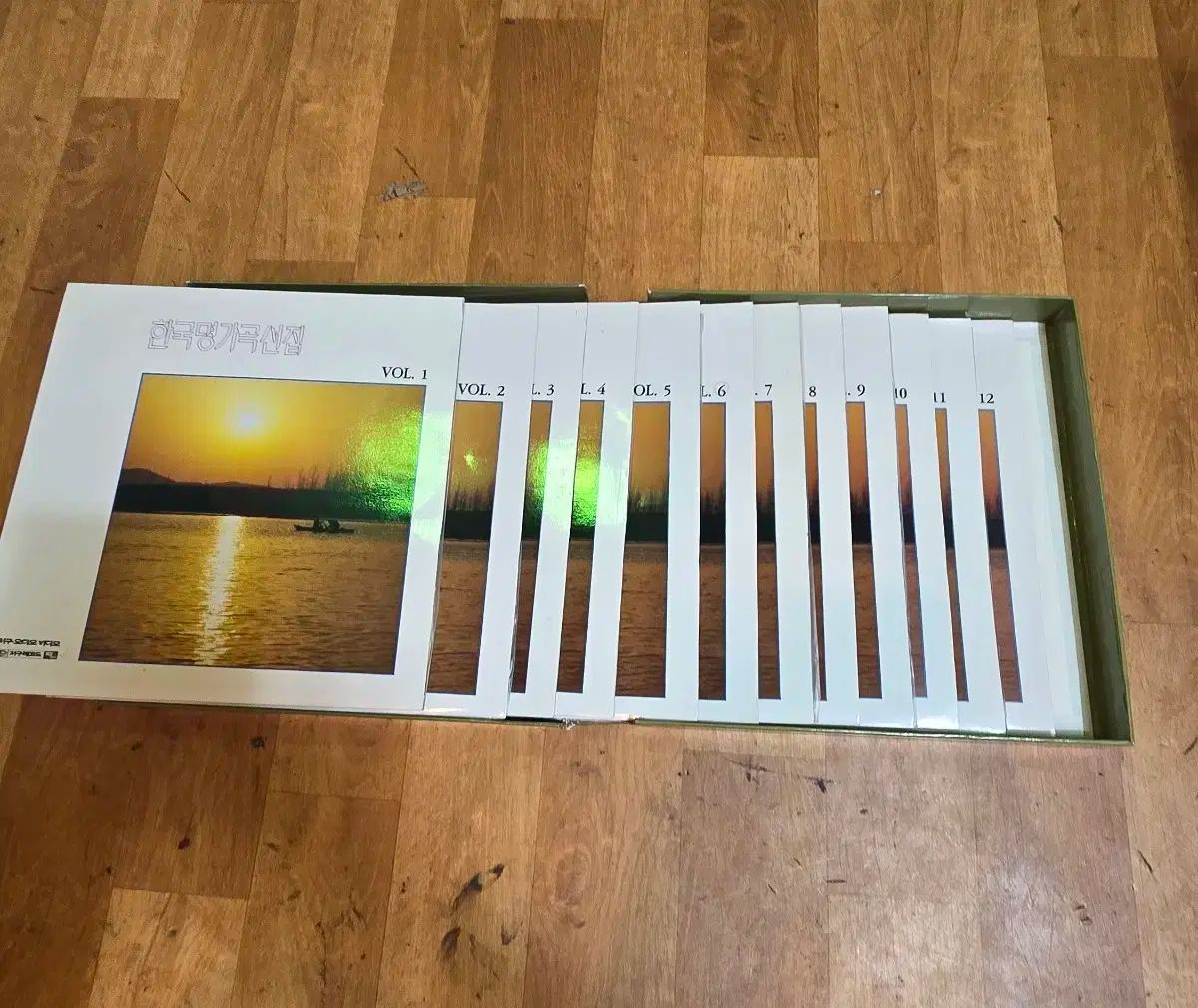 LP CD 韓国の有名なミュージックカーブコレクション 12 腸 Classic 24