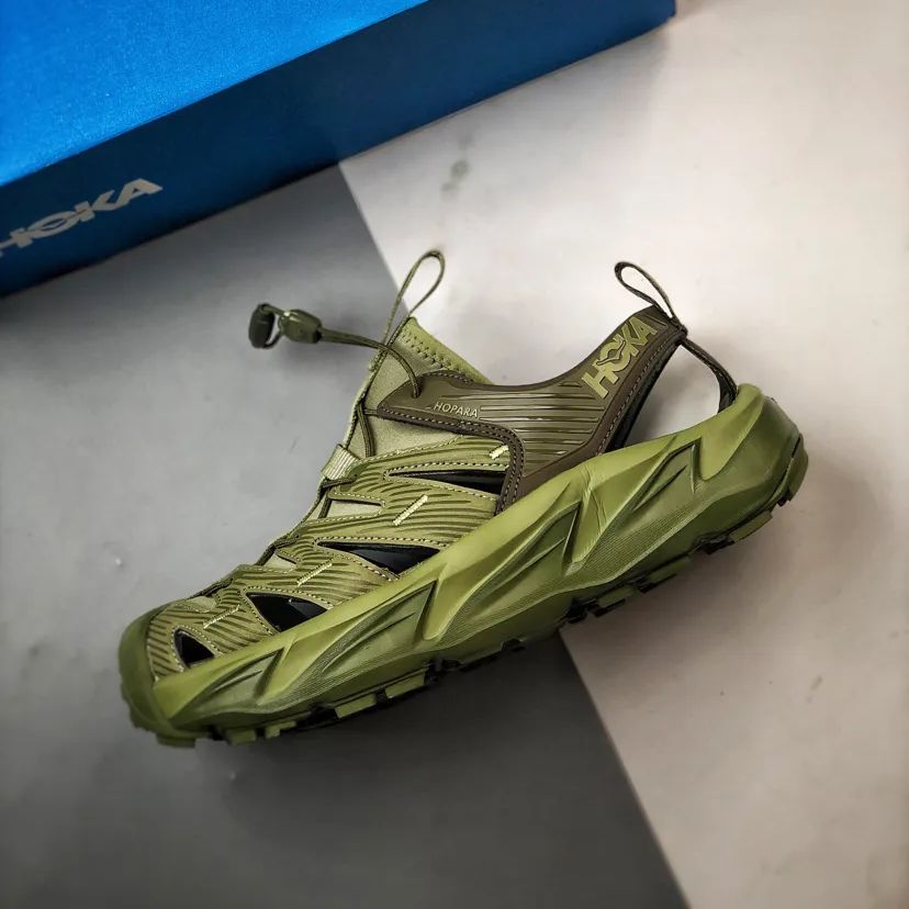 新品未使用 Hoka One One Hopara 1123112-FFN - メルカリ