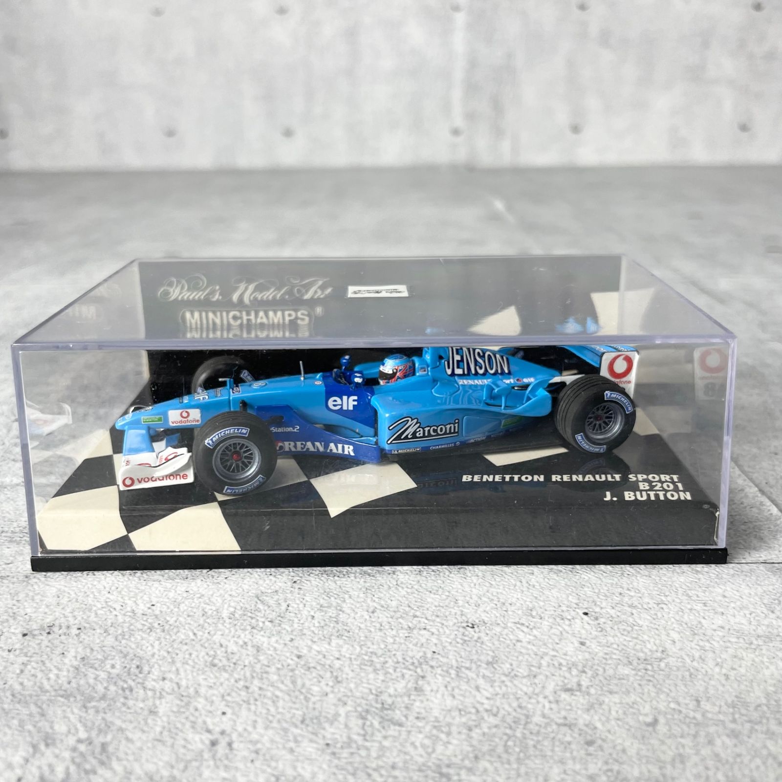 大流行中！ 1/43 ミニチャンプス MINICHAMPS ベネトン ルノー B201 G ミニカー