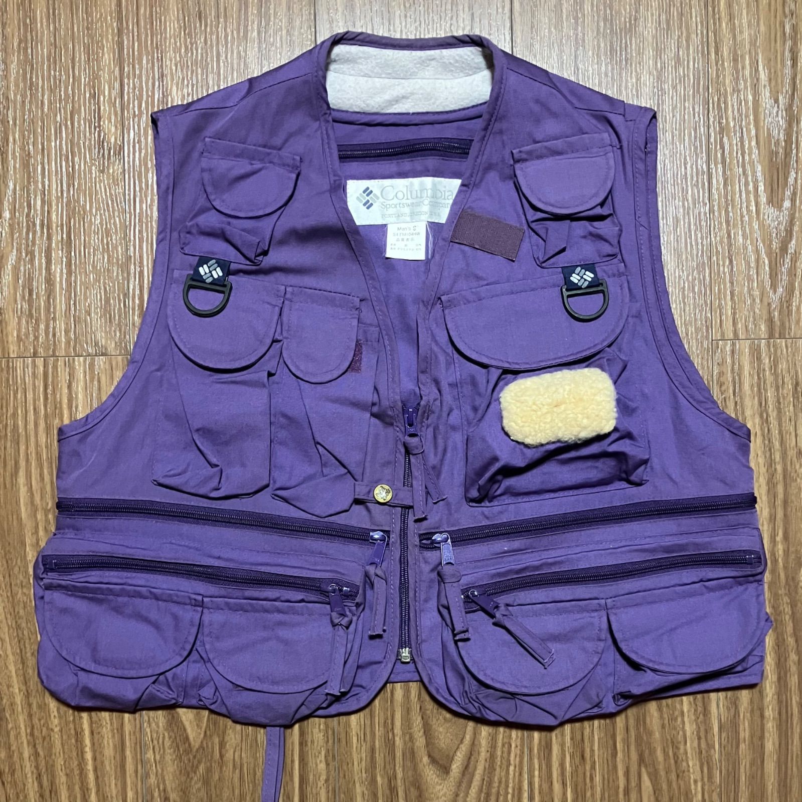若者に人気のブランド Columbia PFG フィッシングベスト レアカラー パープル S - メルカリ ウェア