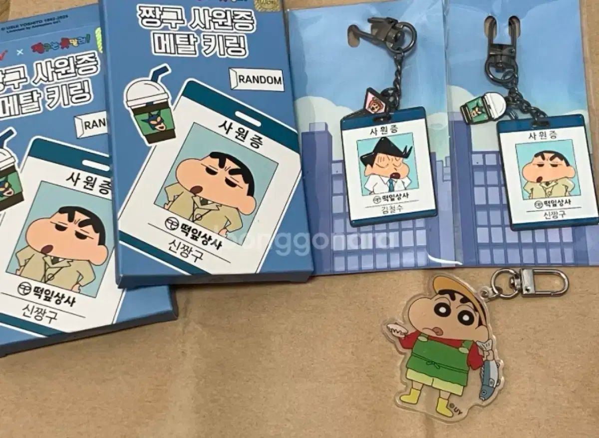 CGV クレヨンしんちゃん 떡잎상사 社員証風カード キーホルダー 風間トオル クレヨンしんちゃん プサン ポップアップ キーホルダー