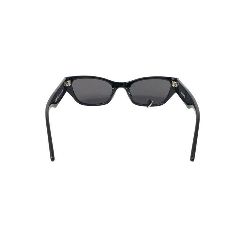 未使用品 KIMHEKIM キムヘキム PEARL TEAR CAT-EYE SUNGLASSES