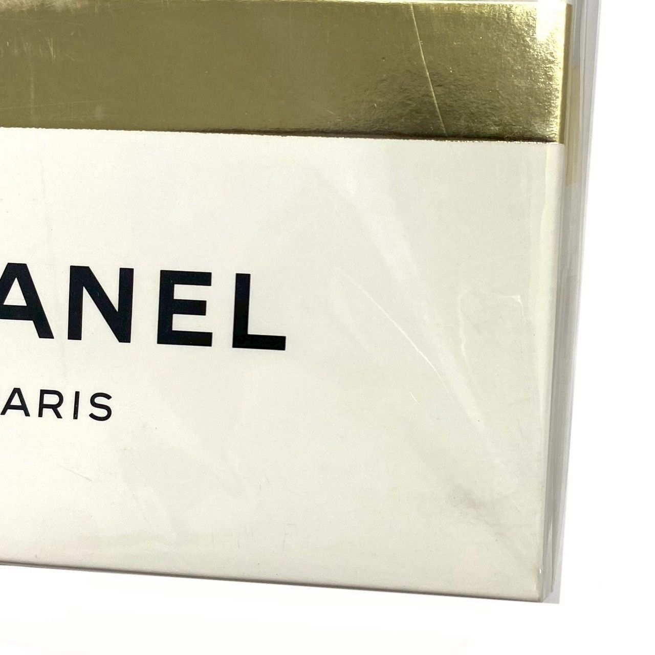 シャネル プードゥル アプレ バン バスパウダーCHANEL N°5 シャネル プードゥル アプレ バン バスパウダーCHANEL N°5