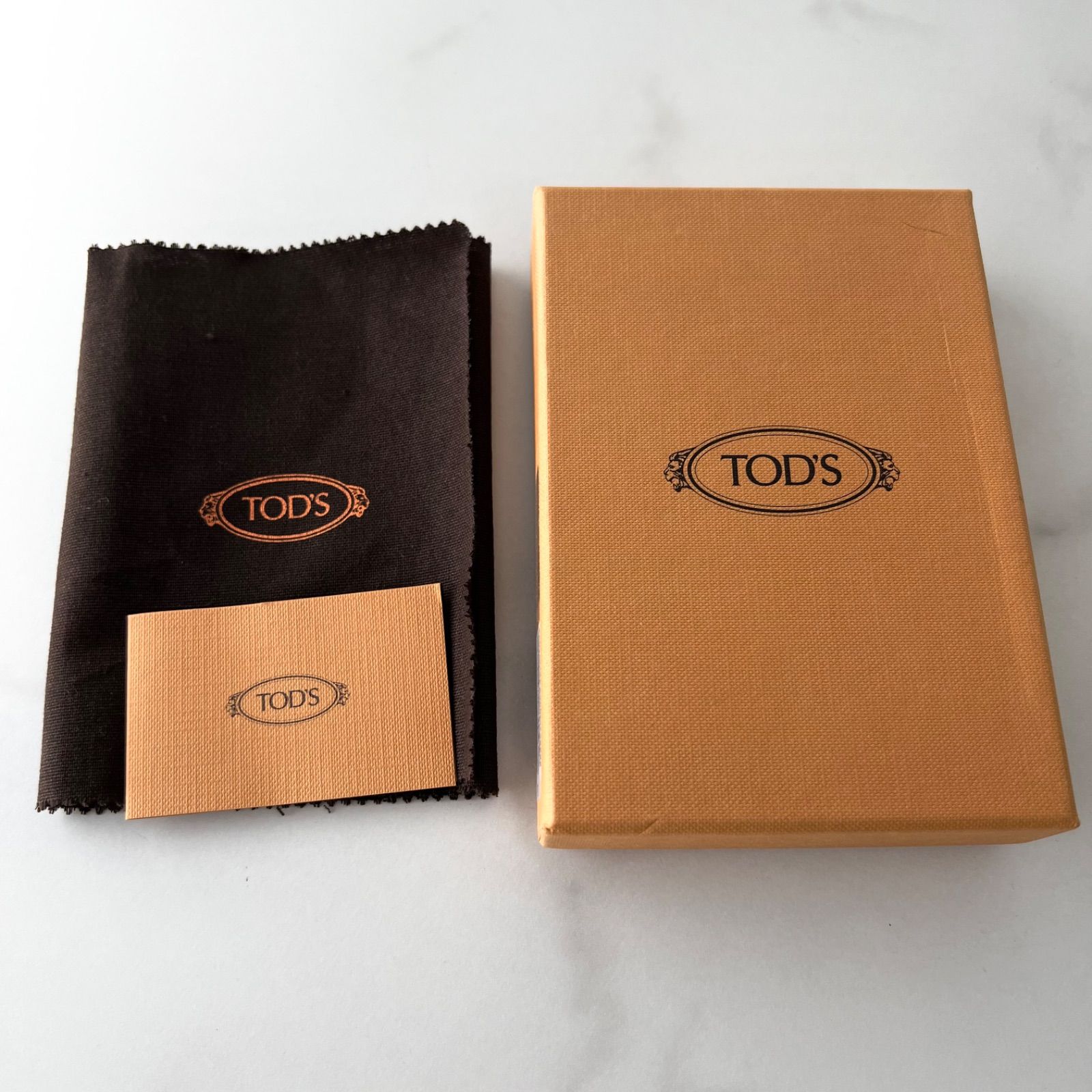 トッズ TODS TOD