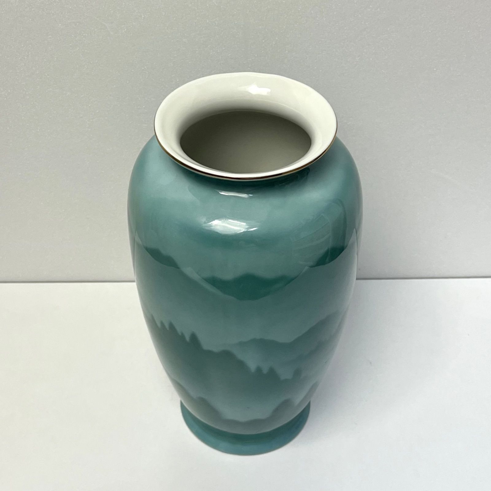 ◼︎未使用保管品◼︎【有田焼 若山作】花瓶 木曽路 山水柄 - メルカリ