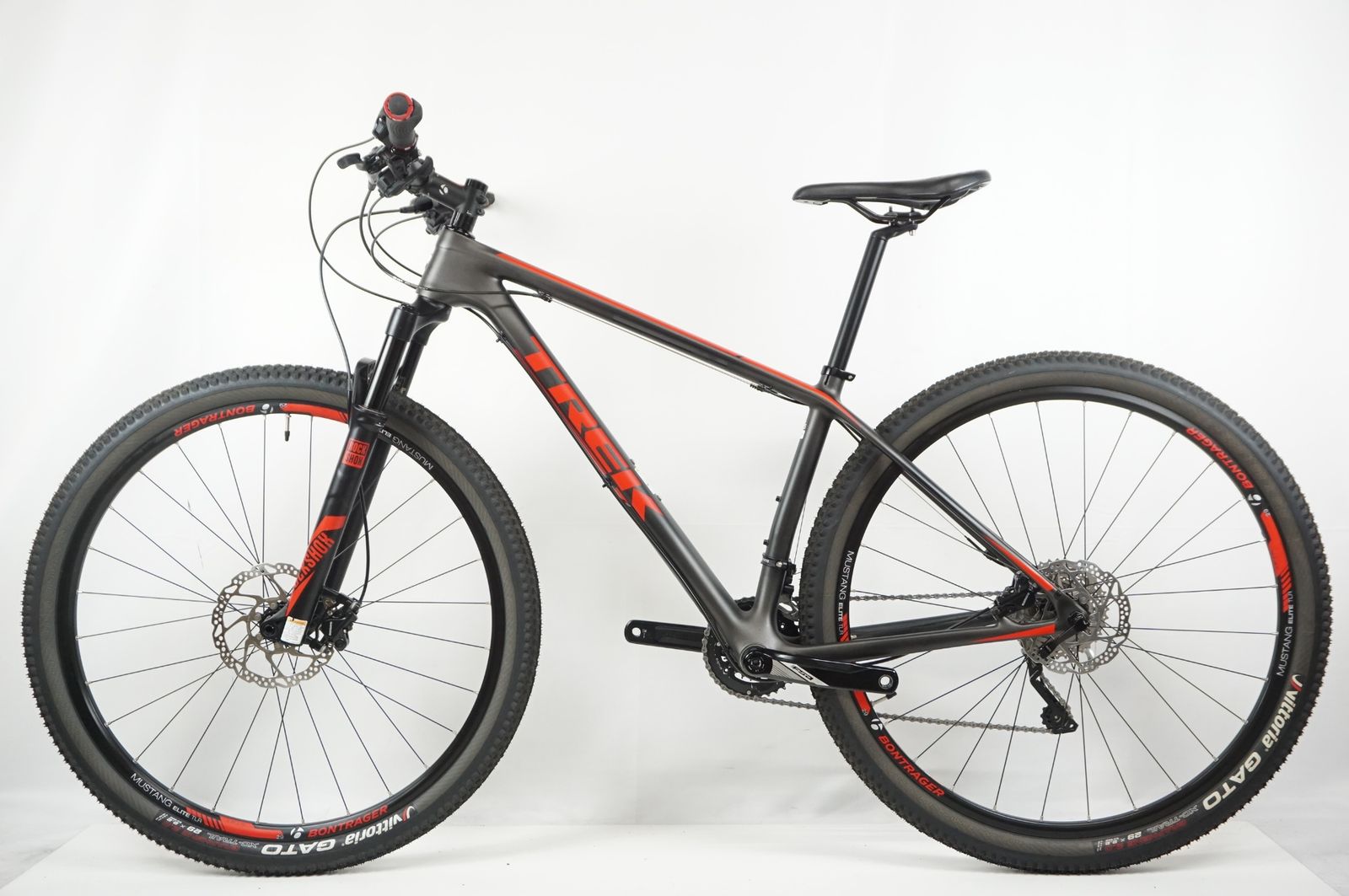 ★直渡しで値引き有★TREK Superfly9.6 Carbon 29er ☆直渡しで値引き有☆TREK Superfly9.6 Carbon 29er