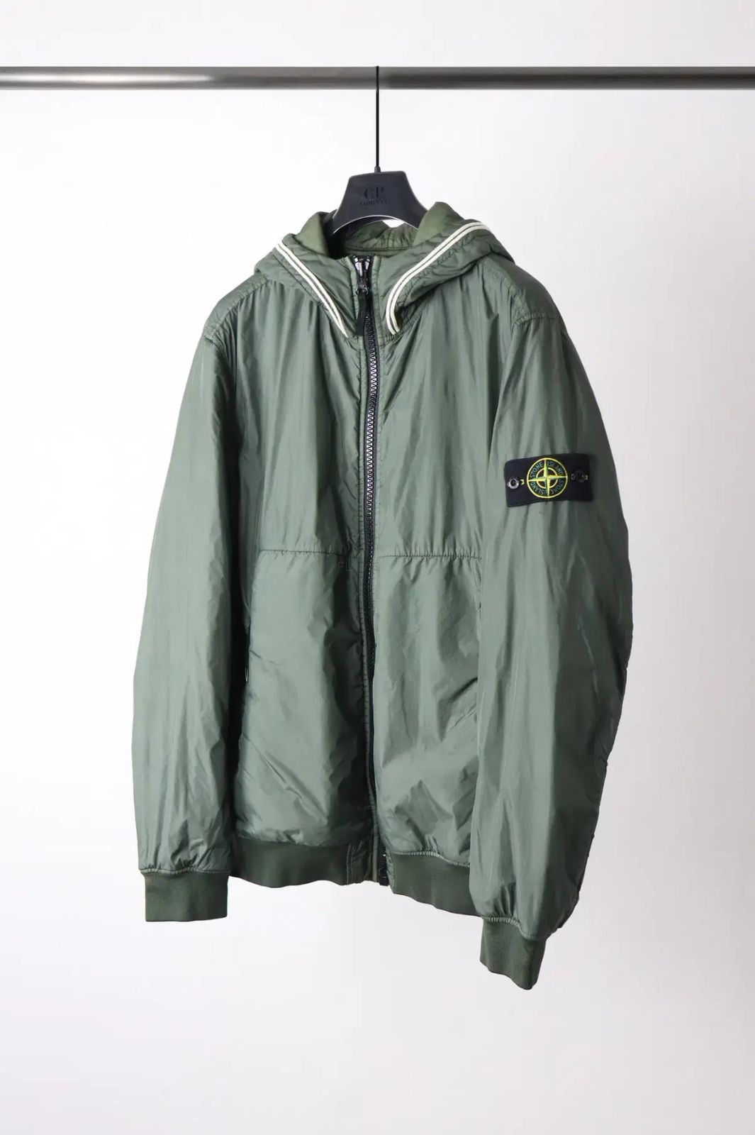 ストーンアイランド クリンクルレップス プリマロフト DARK GREEN XL