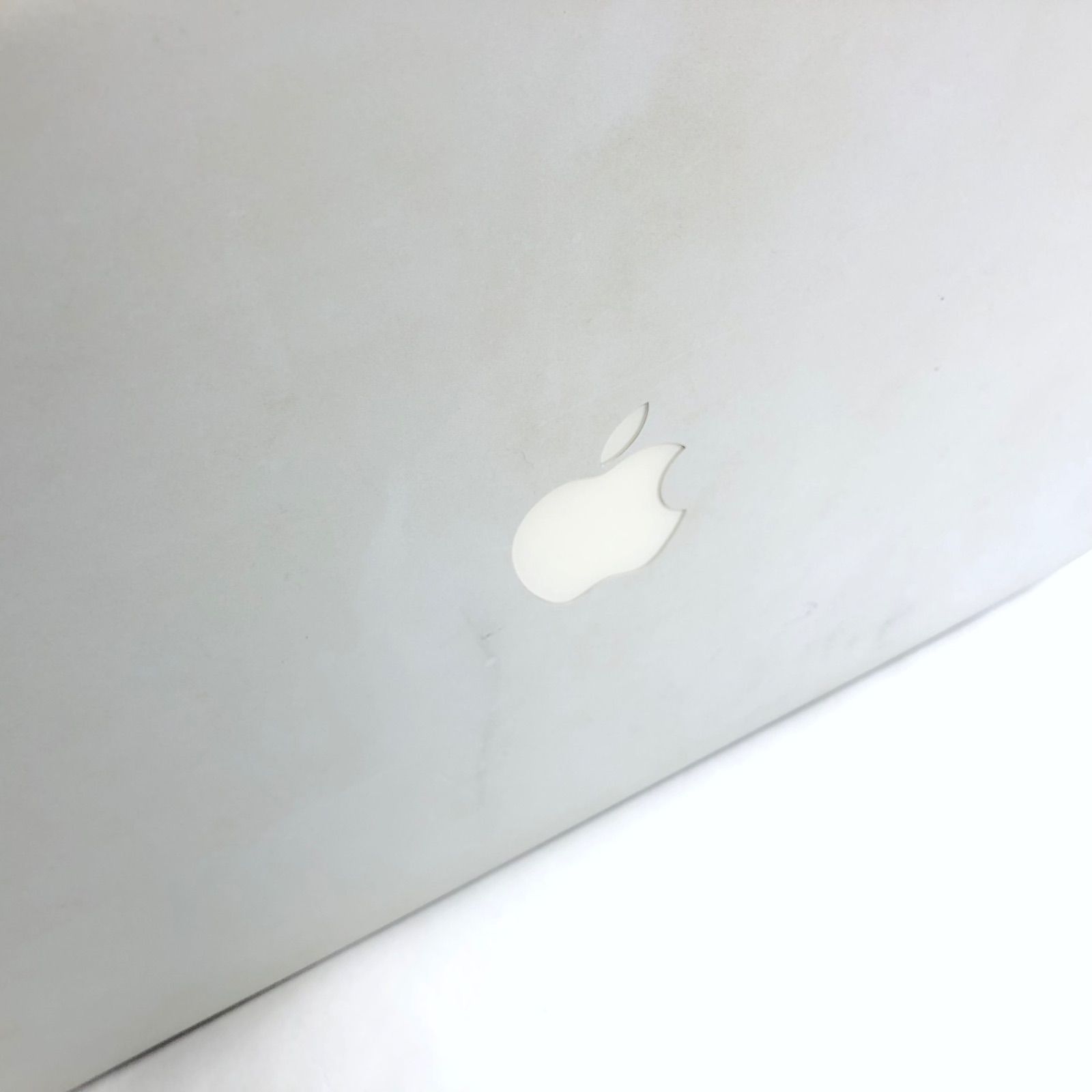ジャンク Mac Book Pro シルバー「壊れてます」 - メルカリ