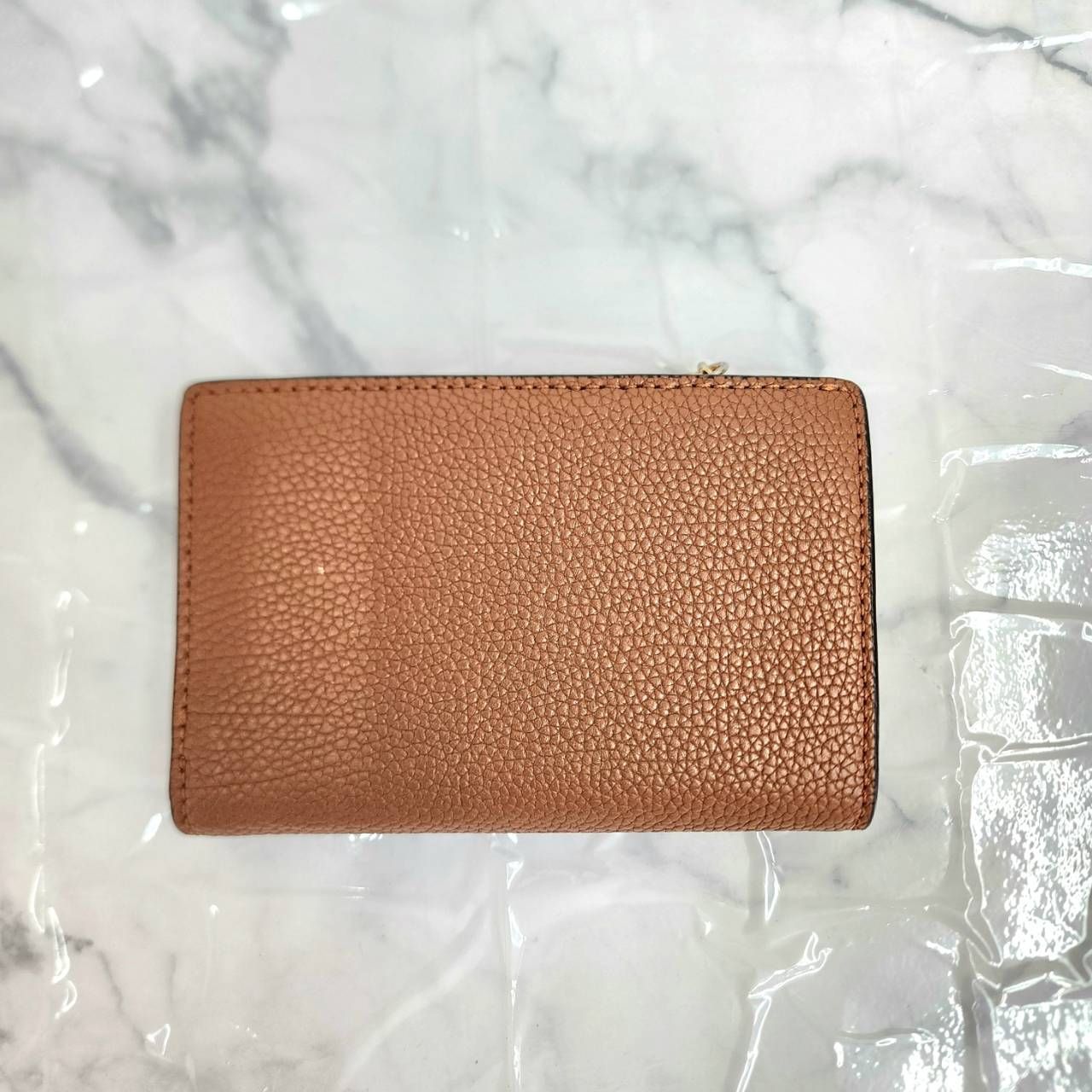 LAUREN RALPH LAUREN ローレン ラルフローレン レザー 二つ折り LAUREN RALPH LAUREN ローレン ラルフローレン レザー 二つ折り