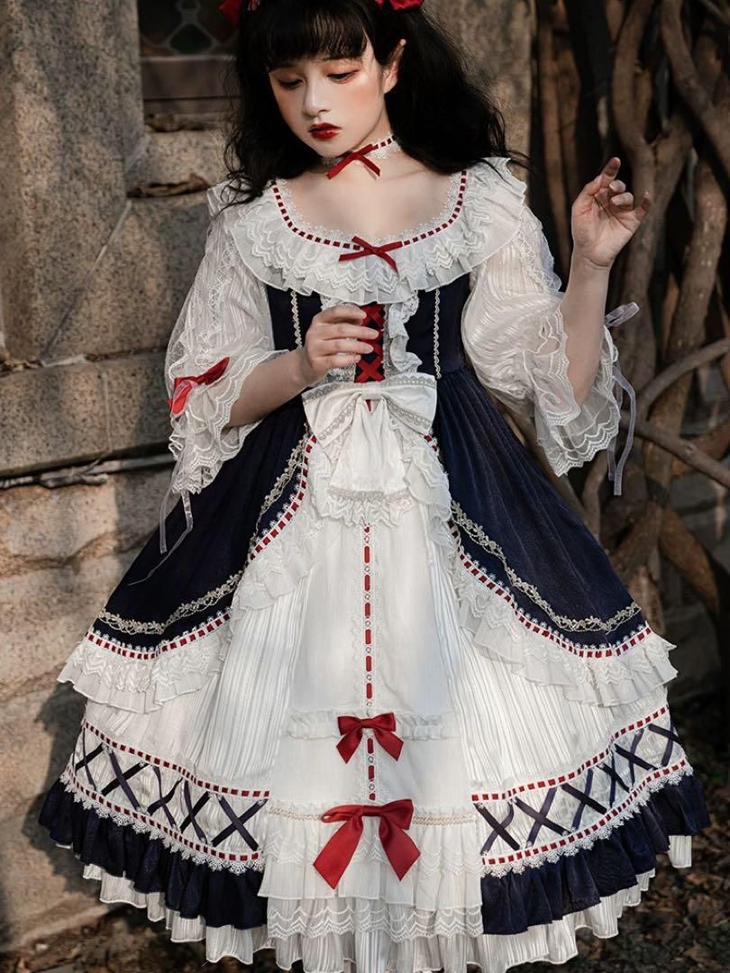 ロリータファッション♪白雪姫風ひざ丈ワンピース 普段のお出かけや女子会にも