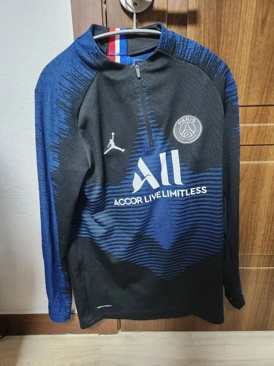 PSG ヴェイパーニット　Sサイズ NIKE パリサンジェルマン 20/21 ヴェイパーニットストライク
