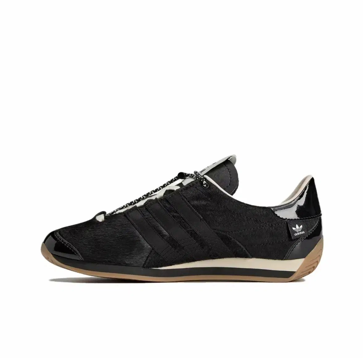 【雷市場（ポンジャン）商品韓国直送】 adidas(アディダス) x ソング 砲兵 もっと ミュート カントリー OG コア 黒 クリーム 白