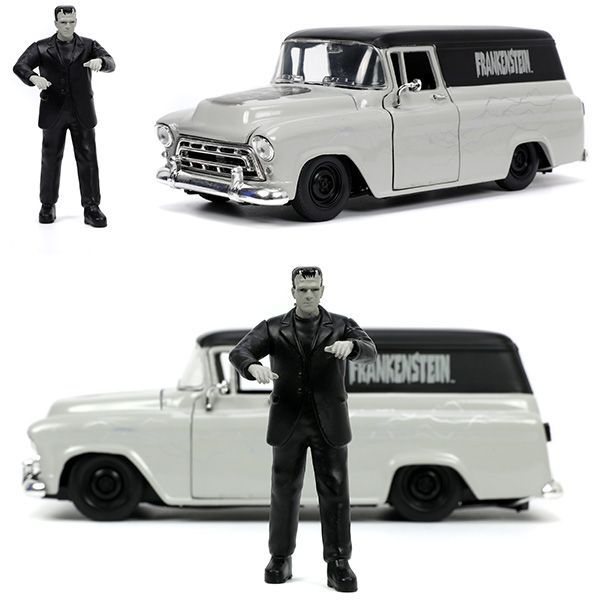 1:24 UNIVERSAL MONSTERS 1957 CHEVY SUBUBAN w/FRANKENSTEIN