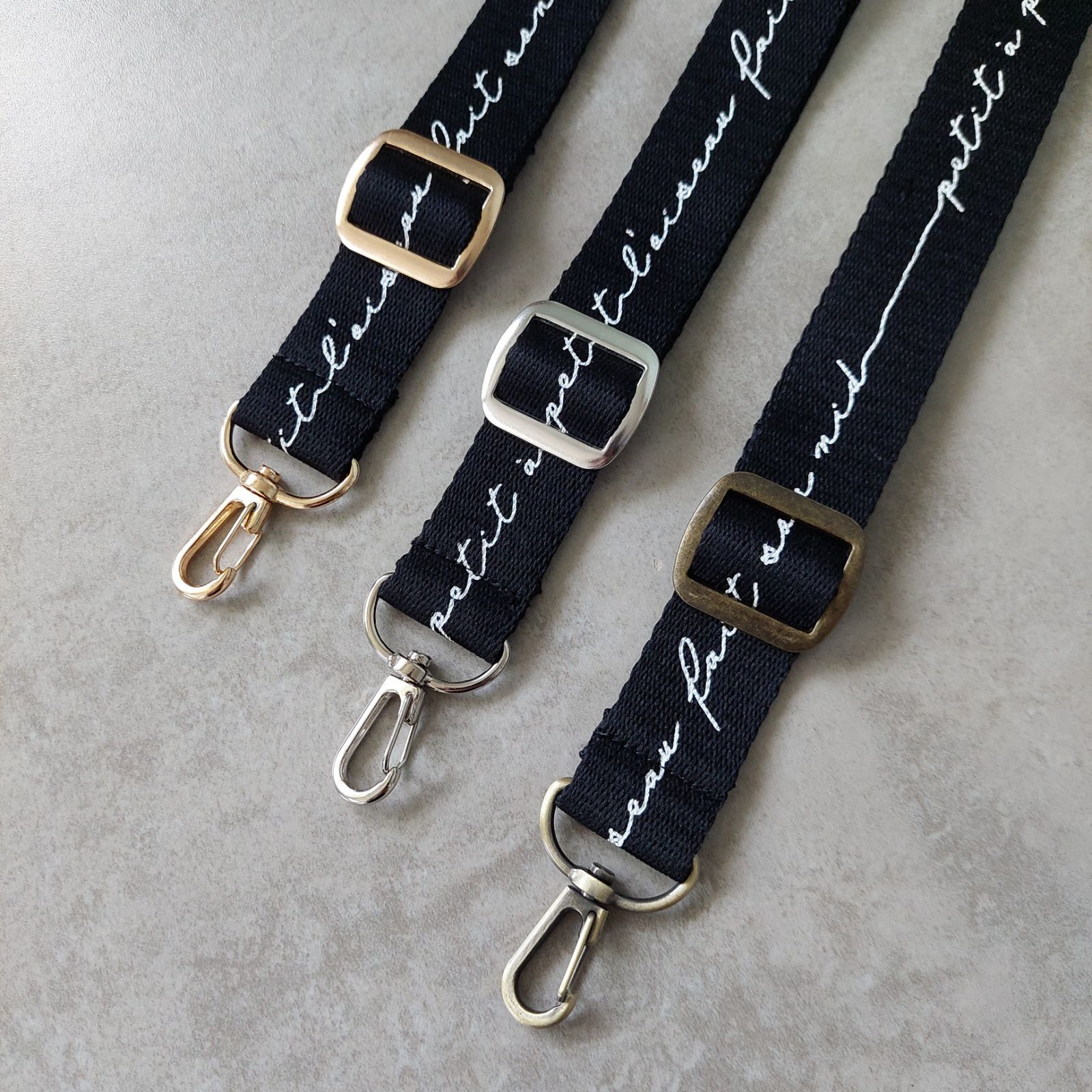 Bタイプ】ショルダー紐［ブラック完売！］ 英字 ロゴ柄 ショルダー