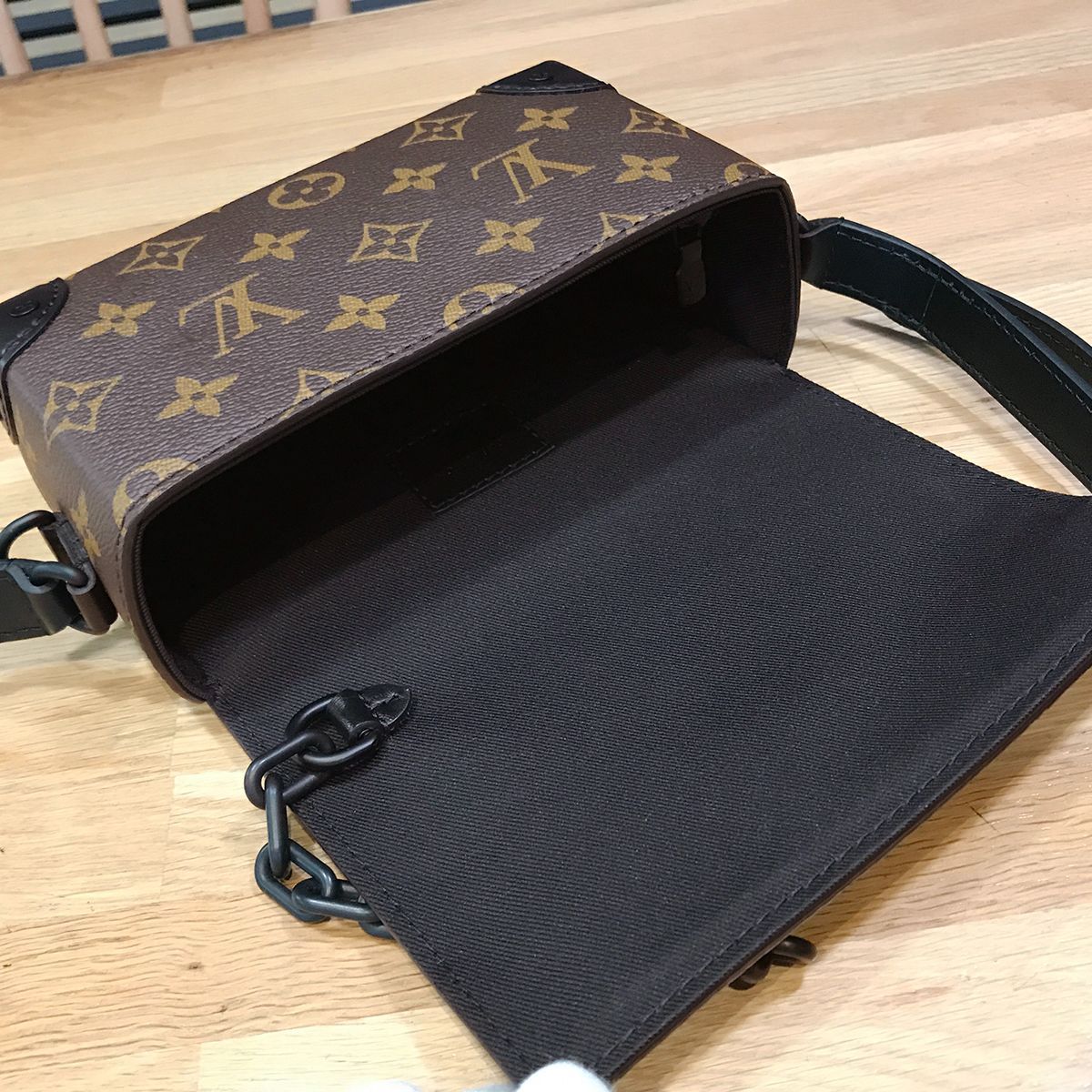 ウェアラブル ウォレット