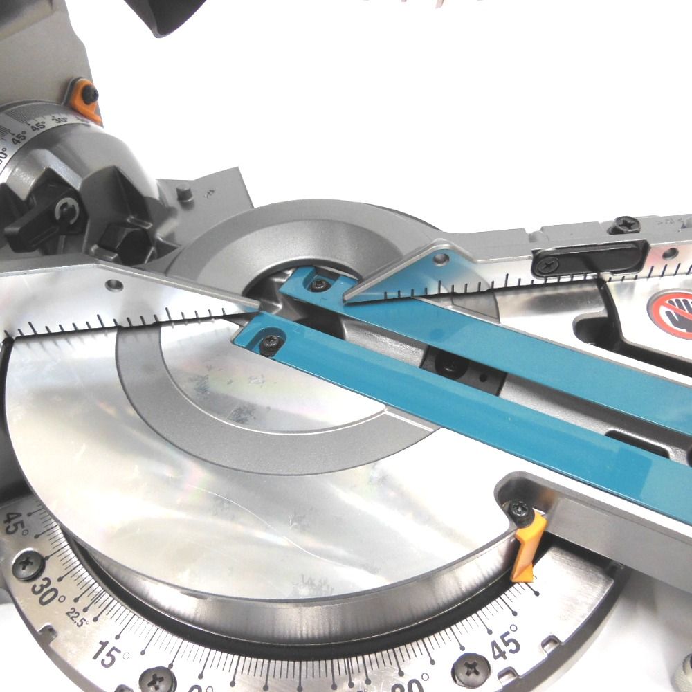 本体 makita