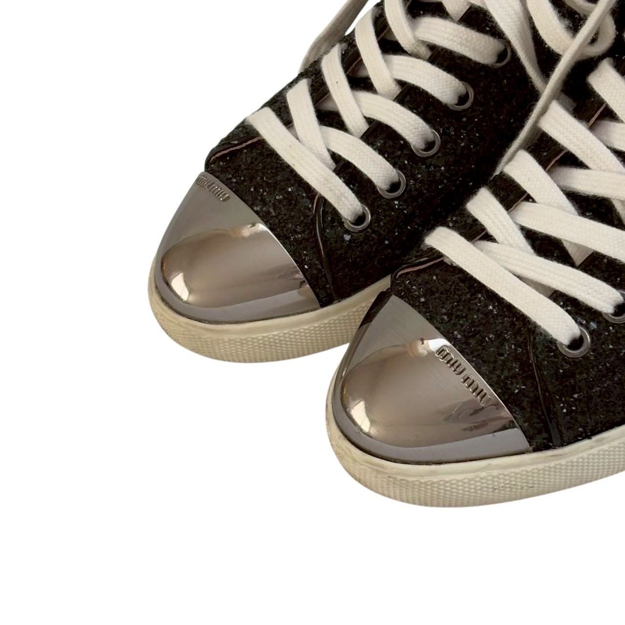 miumiu グリッター　スニーカー　36 8/3まで】miu miu グリッタースニーカー♡ - メルカリ