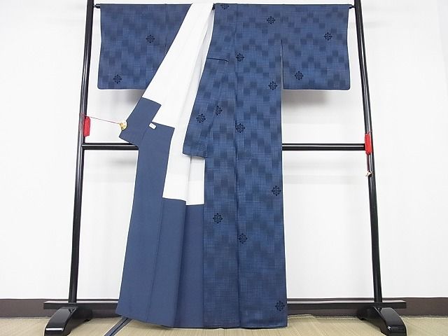 平和屋-こころ店■極上　キモノデザイナー　斉藤上太郎　小紋　花菱文　着丈160cm　裄丈67.5cm　正絹　逸品　3kk1457