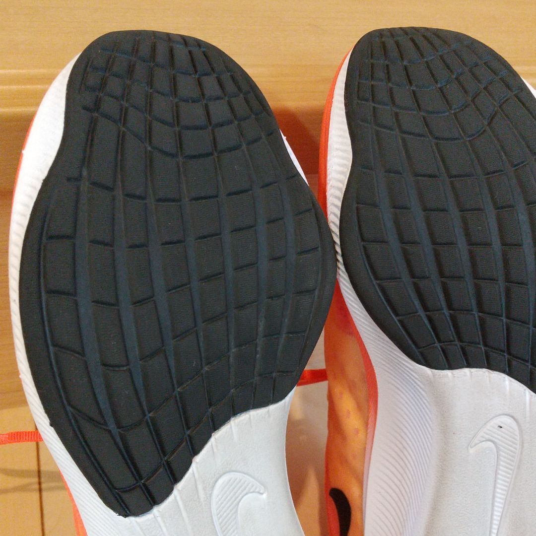 NIKE - ナイキズームフライ3 AT8240 801 サーモンピンク×ブラック 27cm Amazon | [ナイキ] ズーム フライ 3 ZOOM FLY 3 メンズ (AT8240